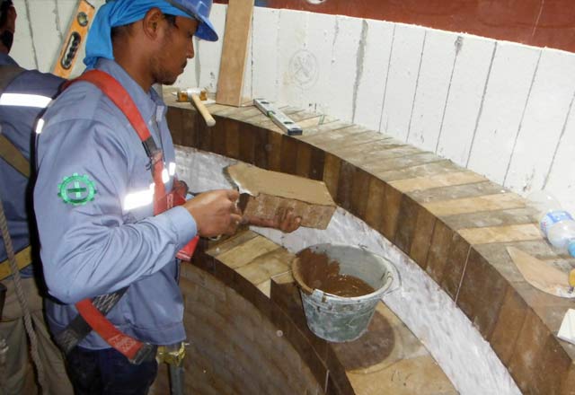 Brick lining indonesia, perusahaan brick lining, refractory indonesia, hafila daya utama, perusahaan refractory di indonesia, jasa refractory indonesia, proyek refractory indonesia